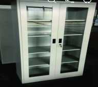 Lemari Arsip  Sedang Pintu (Glass)