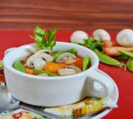 Soup Jamur + isi Kepiting / Ayam