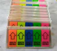 PRONTO STICK NOTES SIGN HERE 45660